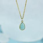 Beautiful Cracked Glass Drop Necklace